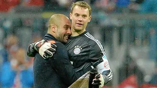 Rummenigge: Guardiola quiso poner a Neuer de mediocampista en Bayern