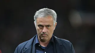 Manchester United de Mourinho volvió a sembrar dudas tras resignarse a un empate con Valencia