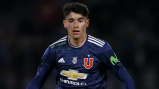 Corinthians hizo una oferta por Angelo Araos