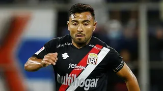 Se queda para jugar Copa Libertadores: Mario Sandoval renovó su contrato en Curicó Unido