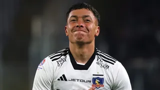¿Se va o se queda? La decisión que tomó Colo Colo por la oferta a Cristián Zavala