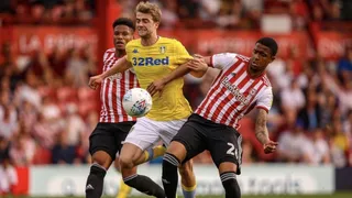 Leeds de Bielsa cayó ante Brentford e hipotecó sus opciones del ascenso directo en Inglaterra