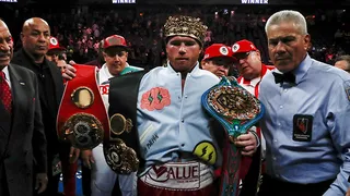 “Canelo” Alvarez encendió las redes con posteo sobre el título de Argentina