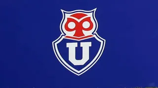 Tiktoker generó polémica por escoger escudo de Universidad de Chile como el “más feo”