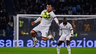 Bologna contó con Gary Medel en derrota ante Roma en la Serie A