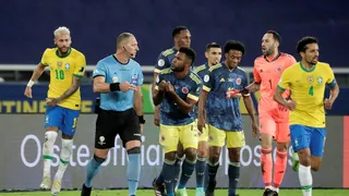 El confuso mensaje del VAR en Brasil-Colombia: Gol confirmado, dame un segundo no confirmes todavía