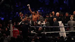 Anthony Joshua reinó en Wembley y confirmó sus títulos mundiales con un KO sobre Povetkin