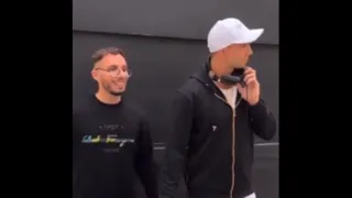 “Dibu” Martínez se las dio de DJ y sacó aplausos