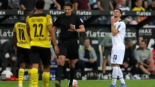 Borussia Dortmund no extrañó al lesionado Halaand y venció a Augsburgo en la Bundesliga