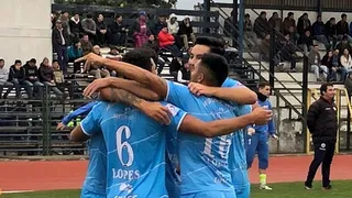 San Marcos derrotó con contundencia a Iberia y se afirmó en la cima de Segunda División