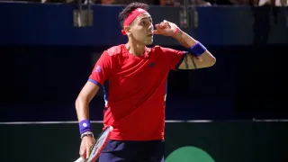 Tabilo da un vuelco y jugará la Copa Davis: este es su registro contra los jugadores serbios