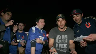 Ex delantero Marco Olea lanzó un disco con “cuevas bravas” dedicadas a la U