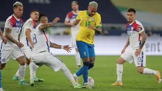 “Por acá no pasa nadie”: Arturo Vidal reaccionó a “provocativa” publicación de Neymar