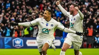 Toulouse de Gabriel Suazo recibe a Marsella de Alexis Sánchez en Francia