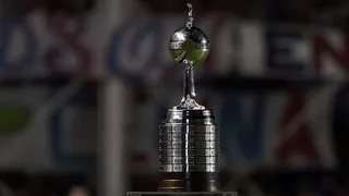 Conmebol permitirá inscribir más jugadores para las Copas Libertadores y Sudamericana