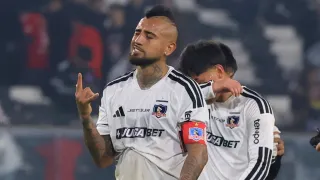 Noticias de Colo Colo hoy 15 de junio: Récord histórico del líder, el portazo de Aravena y la alarmante lesión de De Paul