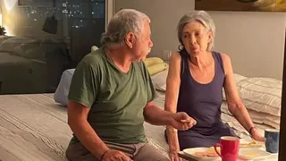 Carlos Caszely en el funeral de su esposa: Nos tomamos de la mano y nunca nos soltamos