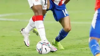 Angel Romero y André Carrillo brillaron en intenso empate entre Paraguay y Perú
