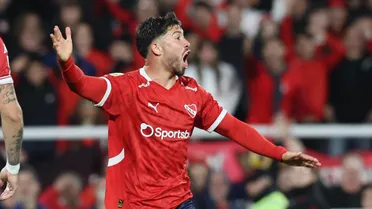 ¿Jugará contra U de Chile? Felipe Loyola se lesiona y enciende las alarmas en Independiente