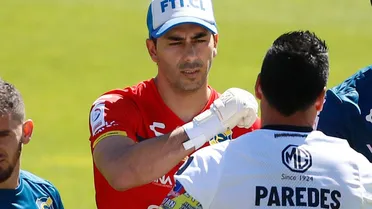 “Parece pijama”: Johnny Herrera se burló de la nueva camiseta de Colo Colo en su Centenario