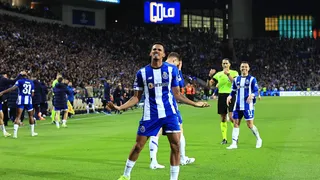 Porto venció a Arsenal en el final y se ilusiona con cuartos de la Champions League