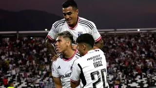 Colo Colo jugó a lo seguro para vencer al intenso Santiago City en Copa Chile