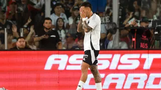 Hinchas de Colo Colo indignados por una plaga en el estadio Monumental