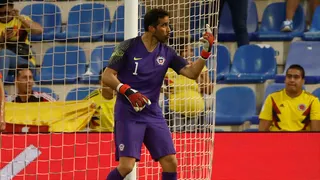 El mensaje de Claudio Bravo por los anuncios del Gobierno: “Migajas”