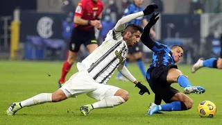 Prensa italiana afirmó que Alexis Sánchez será sometido a exámenes tras su molestia ante Juventus