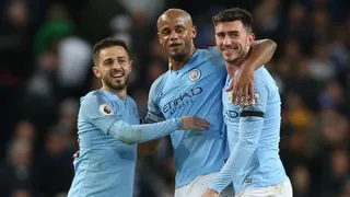 Manchester City sufrió para derrotar a Leicester y quedó a un paso del título en la Premier