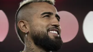 Ex seleccionado brasileño criticó a Vidal por paso a Flamengo: “Quiere disfrutar la vida en la playa”