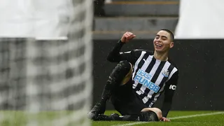 Newcastle contó con un inspirado Miguel Almirón y venció en partidazo a Southampton por la Premier