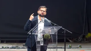 En Argentina destacaron la idolatría de Gabriel Boric por “Beto” Acosta y “Pipo” Gorosito