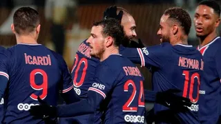 París Saint-Germain ganó con gol de Kurzawa y quedó como líder en Francia