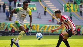 Estudiantes de La Plata superó a Aldosivi con polémica en el debut de Juan Fuentes