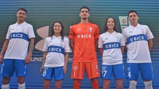 Universidad Católica presentó su nueva camiseta para la temporada 2023