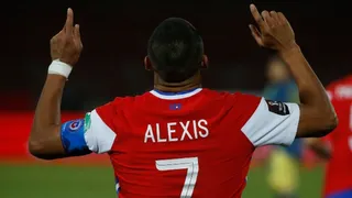 Alexis Sánchez está de cumpleaños y lo celebramos recordando sus goles con la Roja