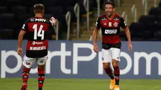 Compañero de Isla en Flamengo dio positivo por Covid-19 en la concentración con Uruguay