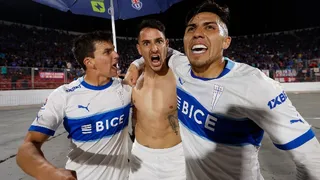 La UC remontó de forma soberbia el clásico universitario y le quitó el invicto a la U