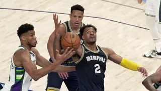 Memphis venció a los actuales campeones e instaló su candidatura en la NBA