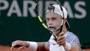 Holger Rune sacó adelante un duro duelo ante el argentino Francisco Cerúndolo