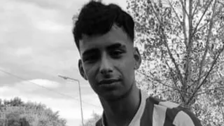 Futbolista juvenil fue baleado en la cabeza por la policía y se debate entre la vida y la muerte