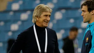 “Manuel Pellegrini, militante del extremo centro”: La dura columna que le dedicaron al chileno en España