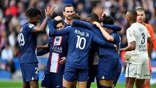 Mbappé, Neymar y Messi le dieron sufrido triunfo a PSG ante Lille