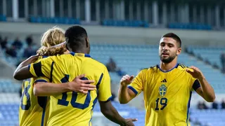 Suecia aprovechó errores defensivos y se impuso ante Finlandia en un amistoso “derbi nórdico”