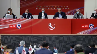 El editorial de Igor Ochoa: La semana de la dirigencia de la ANFP es un espejo de su realidad