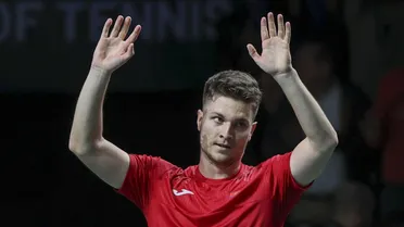 Kecmanovic adelantó a Serbia en Copa Davis con triunfo sobre el italiano Musetti