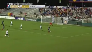 ¿La peor jugada en la historia? Esta acción hasta provocó carcajadas de los relatores