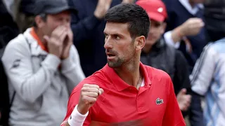 Roland Garros: El sólido triunfo de Novak Djokovic sobre Diego Schwartzman para avanzar a cuartos