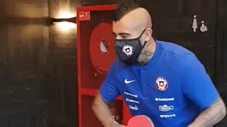 El torneo de ping pong que ganó Arturo Vidal en la concentración de la Roja